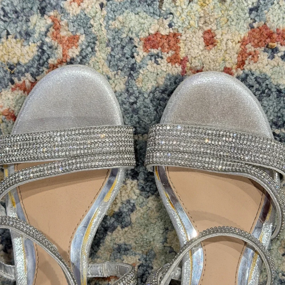 Copper Key Rhinestone Dress Sandals Girls 1 Silver Glitter Block Heel Glam GUC